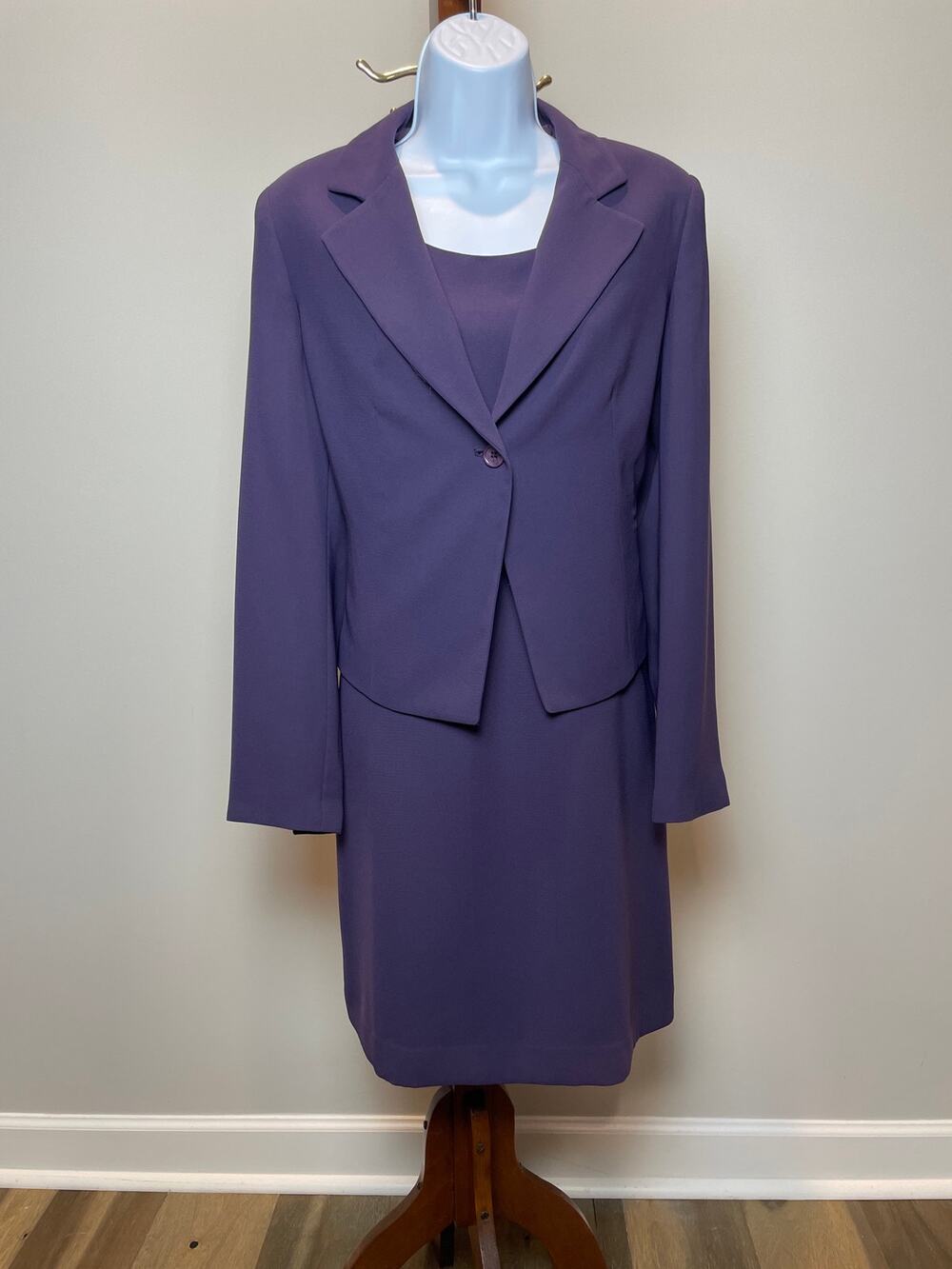 Tyler Gillis Suit Size 8 Purple Vintage 2‑Piece Sleeveless Dress and Blazer Set